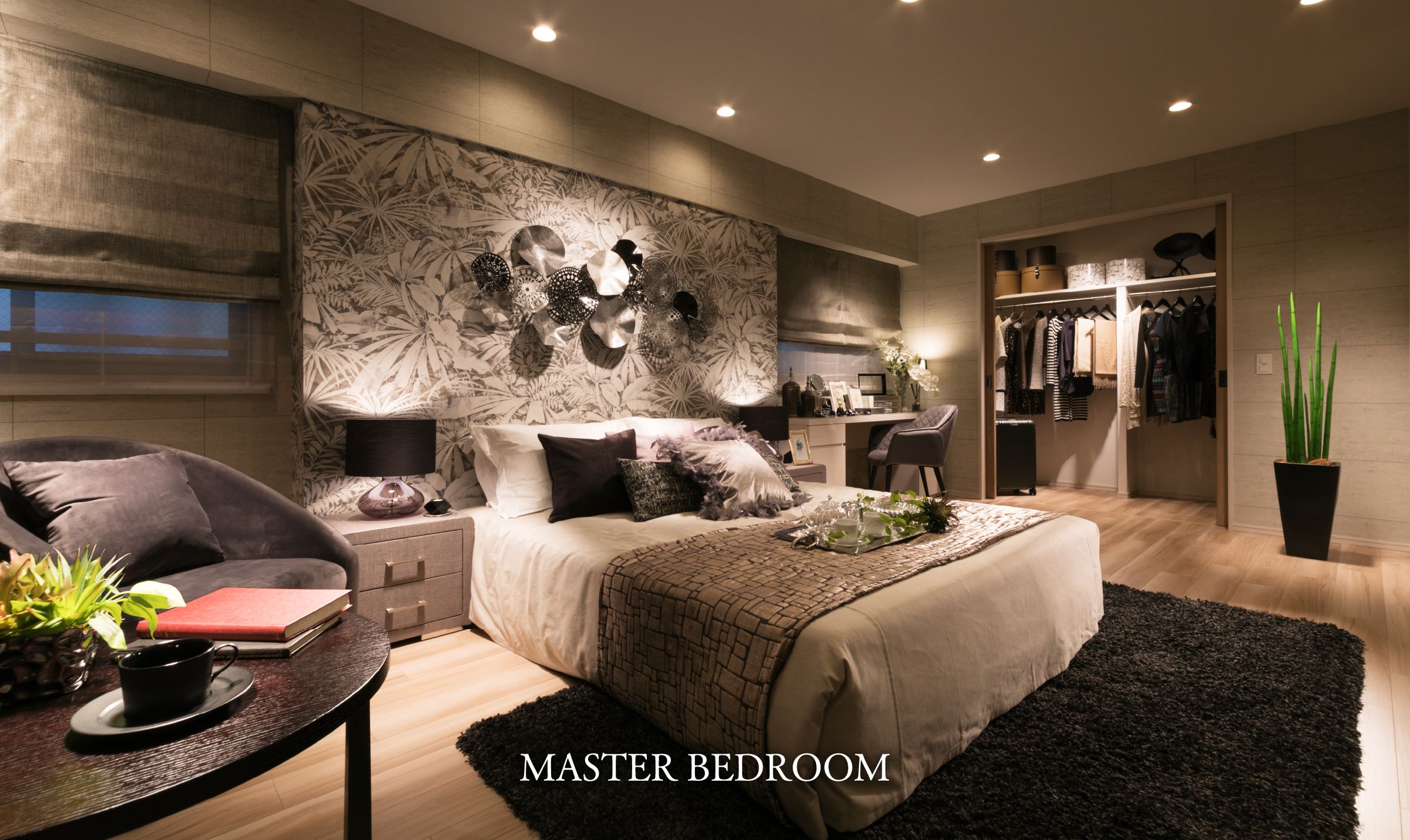 MASTER BEDROOM